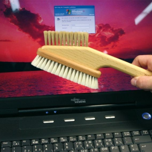 Brosse ordinateur Clavier et écran