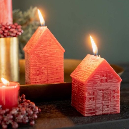 Huisvormige kaars 5X5H8.4CM