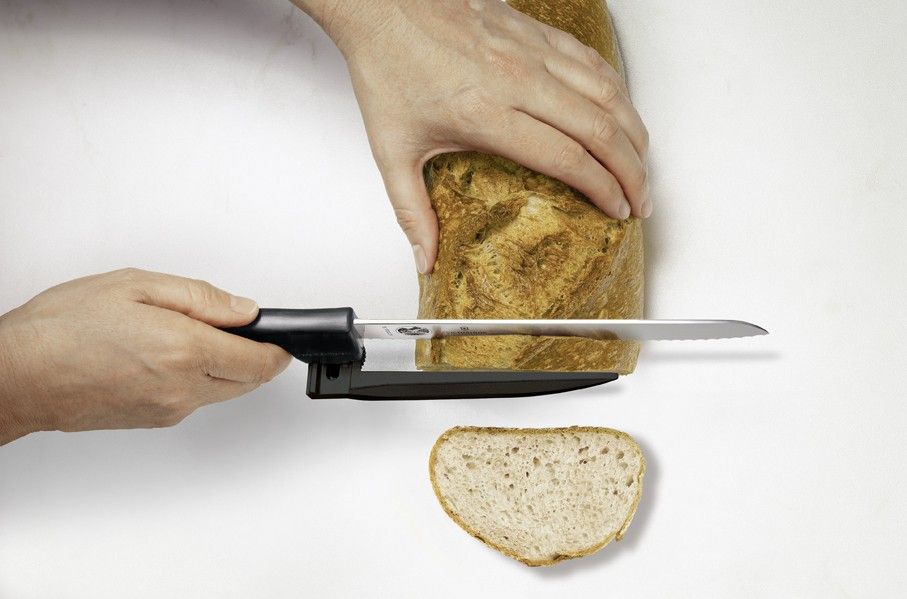 Couper toutes vos tranches de pain à la même épaisseur, quel régal !